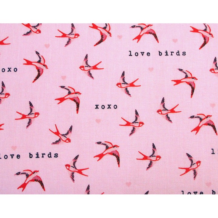 Patchworkstoff ros Schwalben sending Love