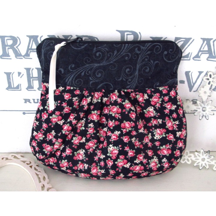 Kosmetiktasche schwarz rosa