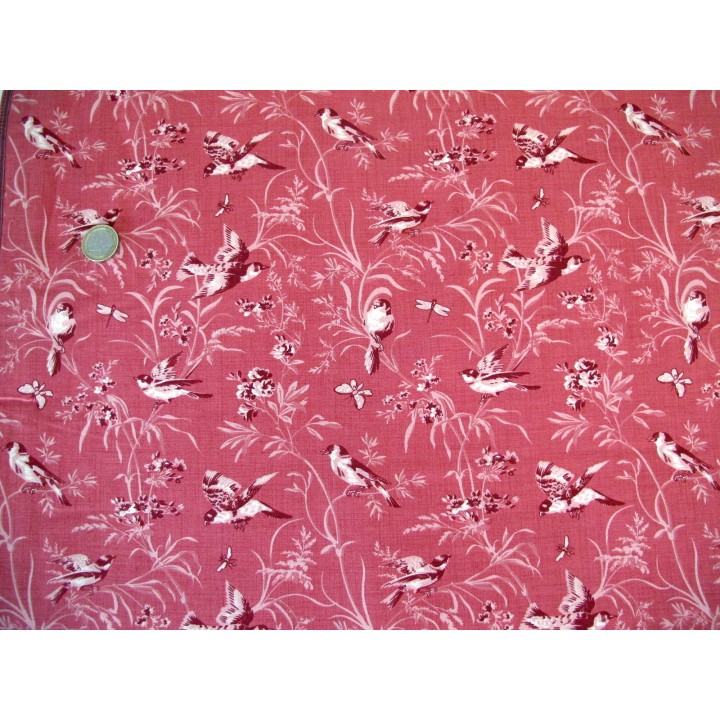 Vogelstoff Tierstoff Blumen Bienen Schmetterlinge Baumwollstoff Antoinette Patchworkstoff