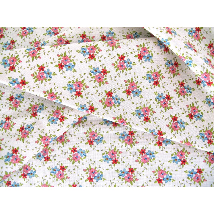 Tilda Stoffe Blümchen Blumen Creating Memories Baumwolle  Quiltstoff