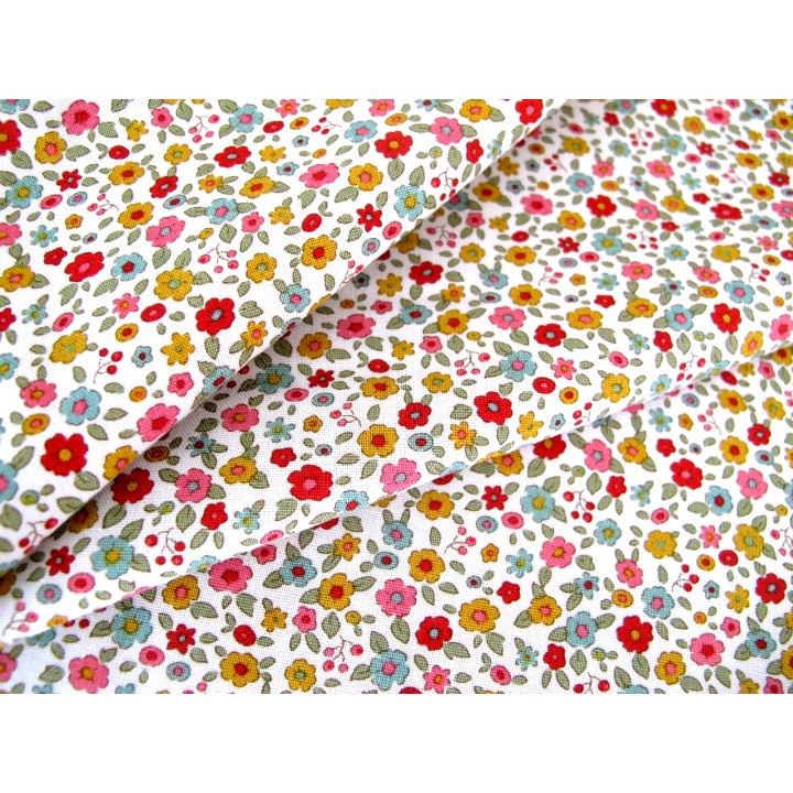 Tilda Stoffe Blümchen Blumen Baumwolle Quiltstoff Patchworkstoff Creating Memories