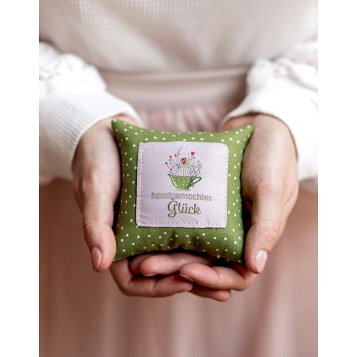 Label acufactum Nadelkissen Patch Web-Etikett Aufnäher Deko handgemachtes Glück