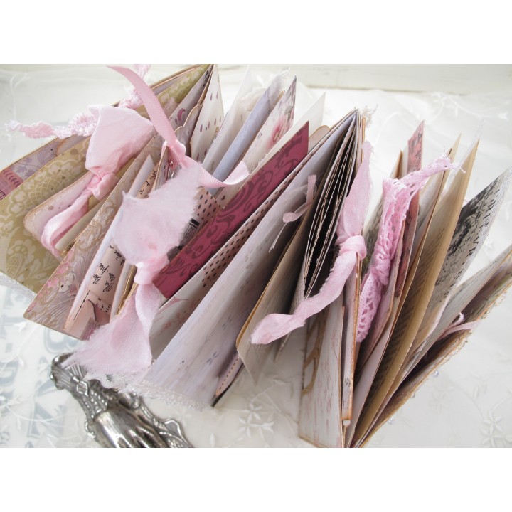 Junk Journal Tagebuch Akkordeon romantisch rosa
