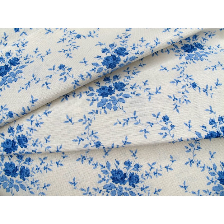 Tilda Stoff Rosen Blumen Baumwolle Meterware Röschen blau Something Blue