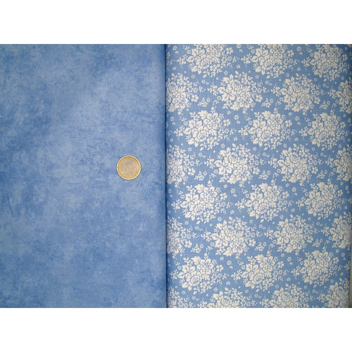 Patchwork Stoffpaket Blumen hellblau 75087