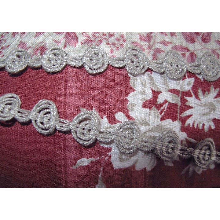Soutache Röschenband natur