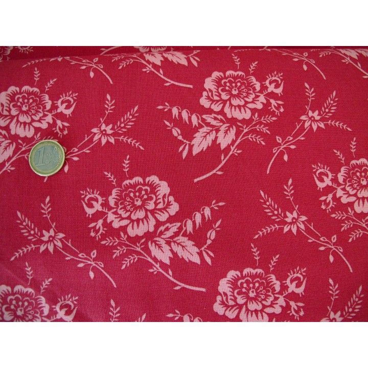 Patchworktstoff Riley Blake Blumenstoff rot Red Elegance