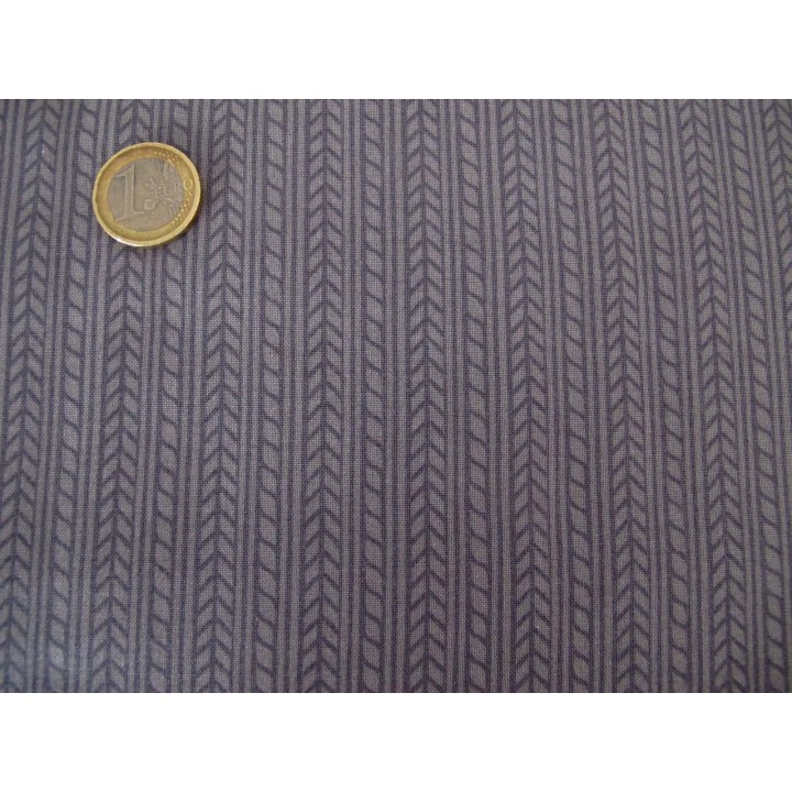 Patchworkstoff grau Reindeer Lodge Quiltstoff